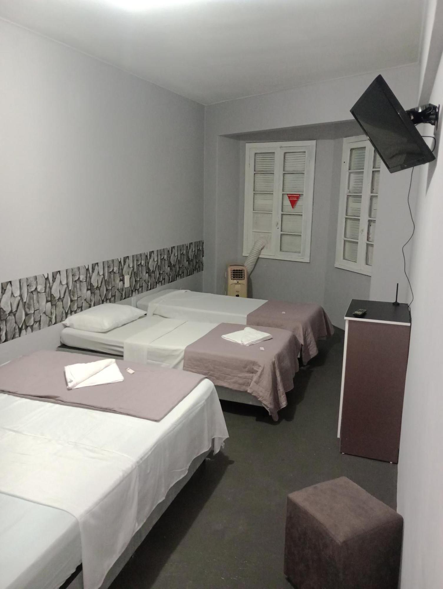 Hotel Rest Porto Alegre Buitenkant foto